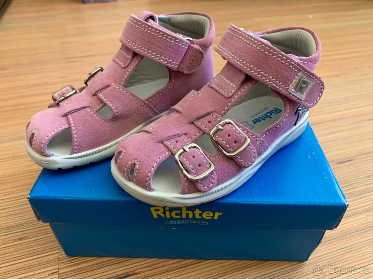 Nové kožené sandále Richter