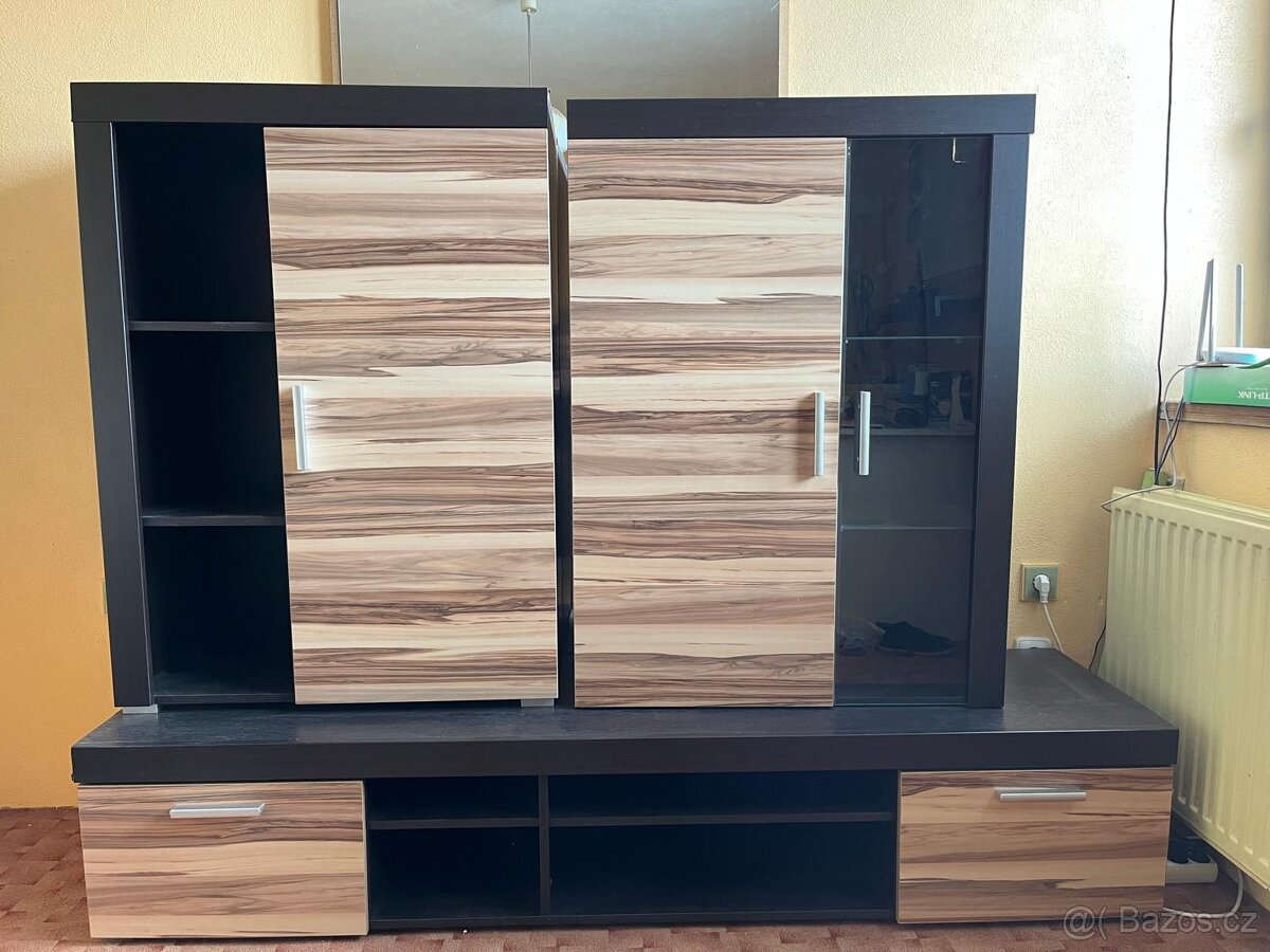 Obývací stěna