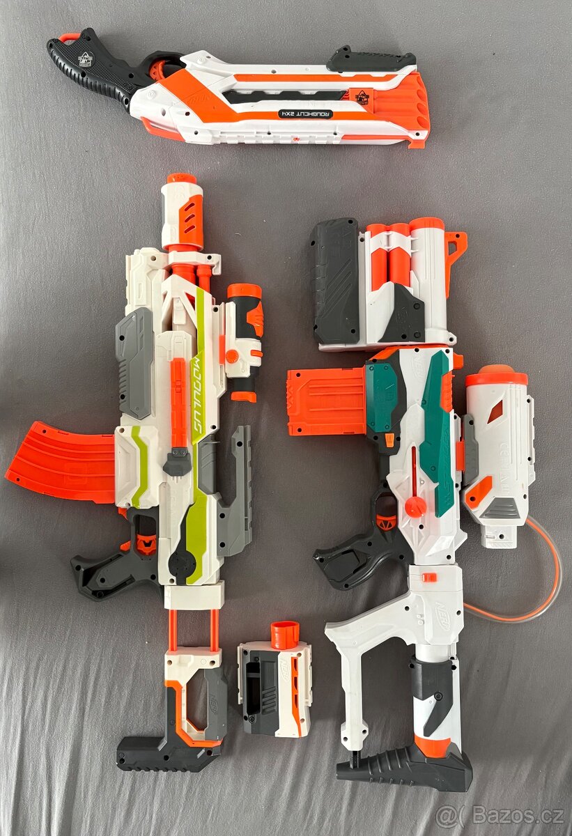 NERF sbírka – 16 blasterů + 150+ nábojů – MEGA, Modulus, Zom
