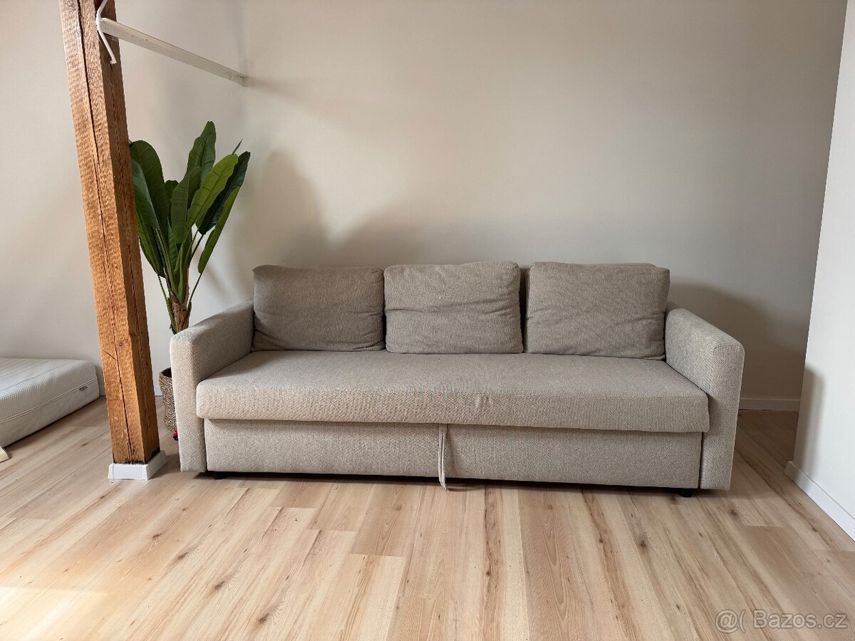 Rozkládací gauč - Ikea