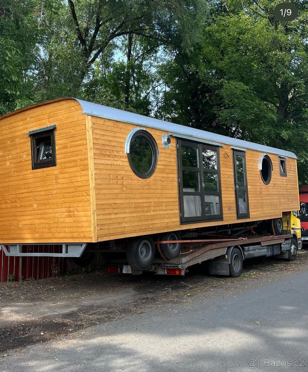 Maringotka 11x3m