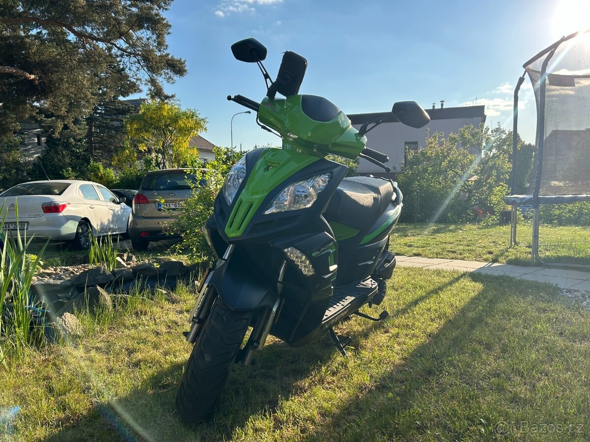 Maxon Blade 125