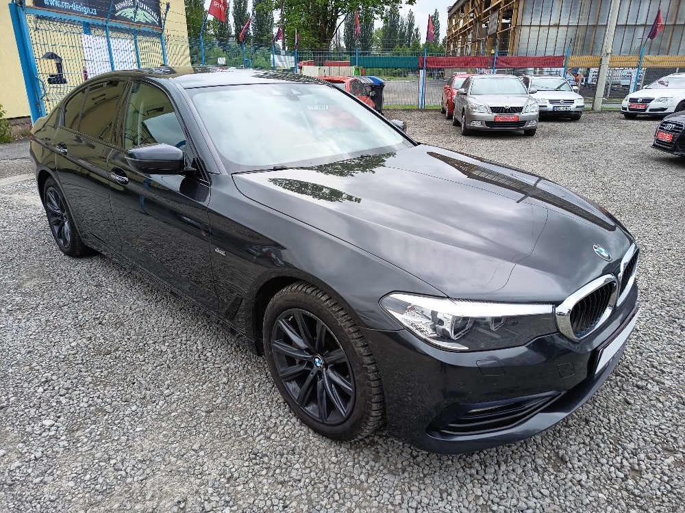 BMW 530D xDrive Sport Line 195KW ČR DPH
