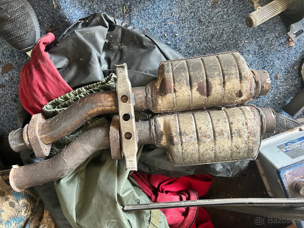 M50b25 uřízlé rezonátory