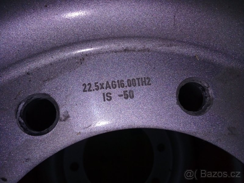 NOVÝ disk 22,5x16  8-děrový