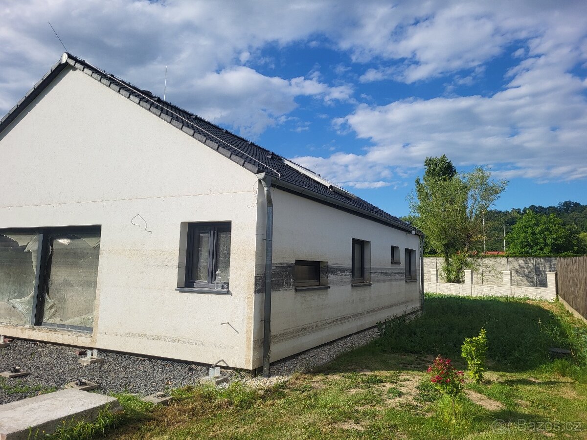 Prodam drevostavbu na rozebrani