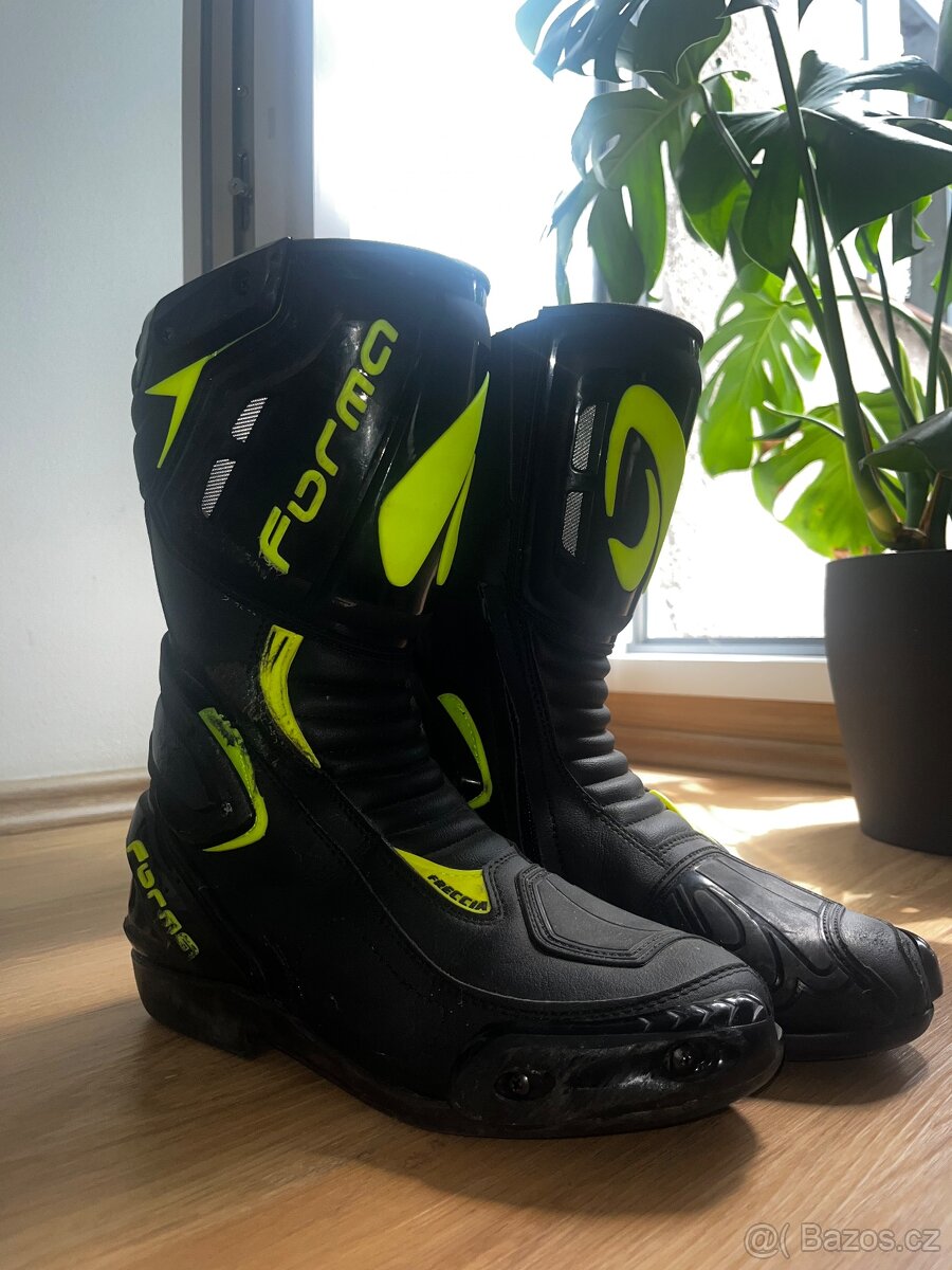 Dámské motorkářské boty Forma