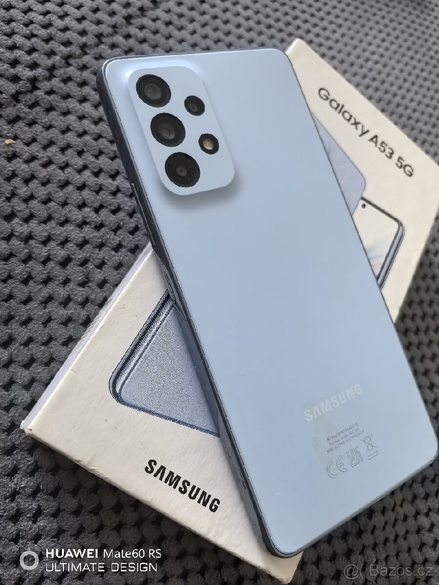 Samsung Galaxy A53 5G s krabičkou v Top stavu