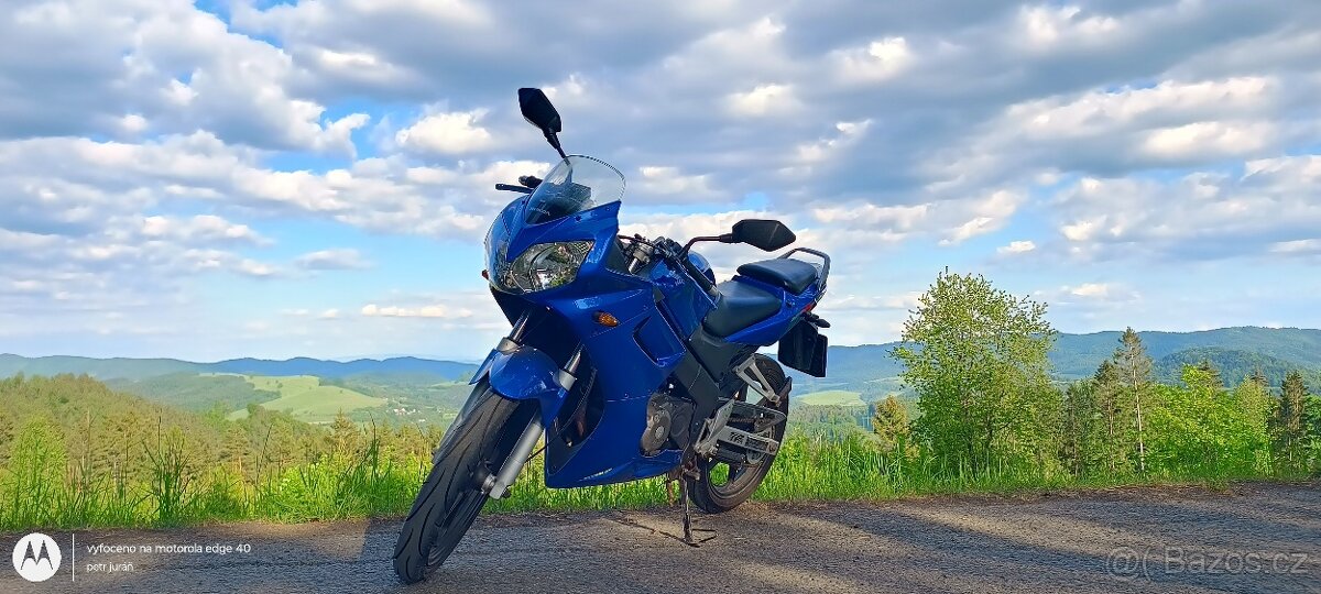Prodám motorku Honda cbr 125 r 2004
