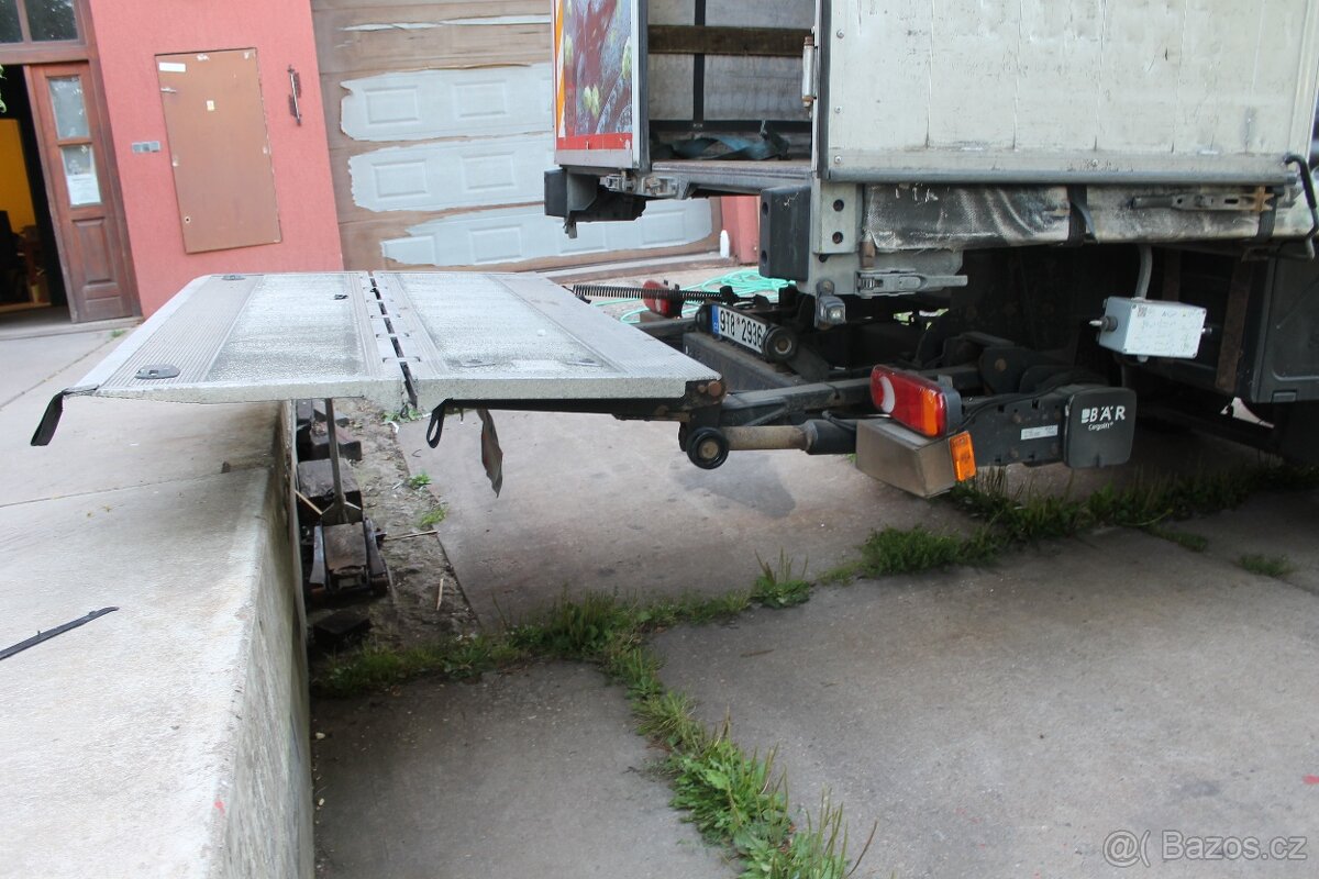 Hydraulické čelo