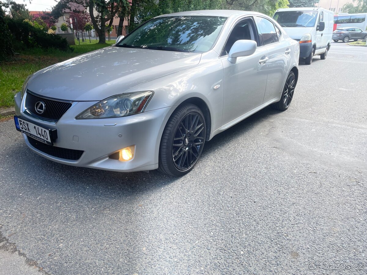 Lexus is220d 2007