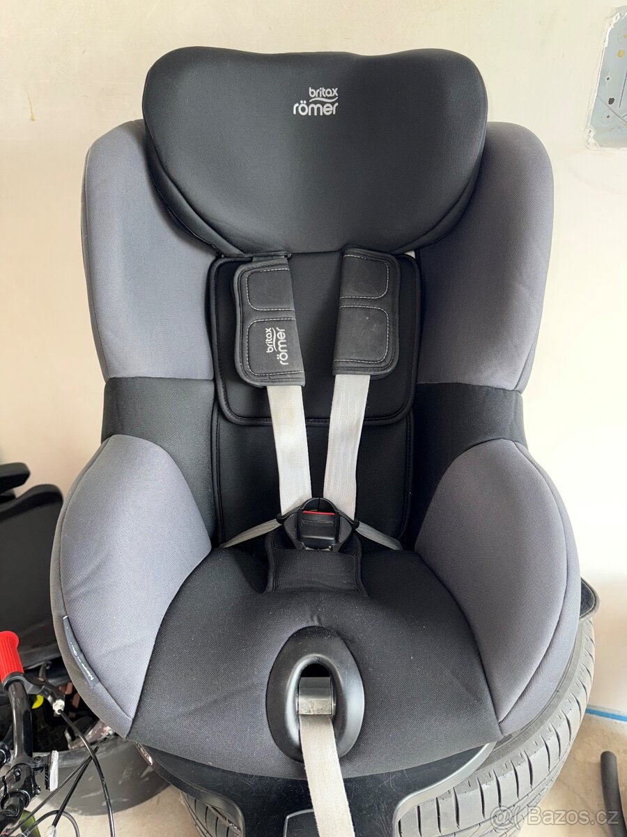 Autosedačka Britax Römer DualFix M i-Size