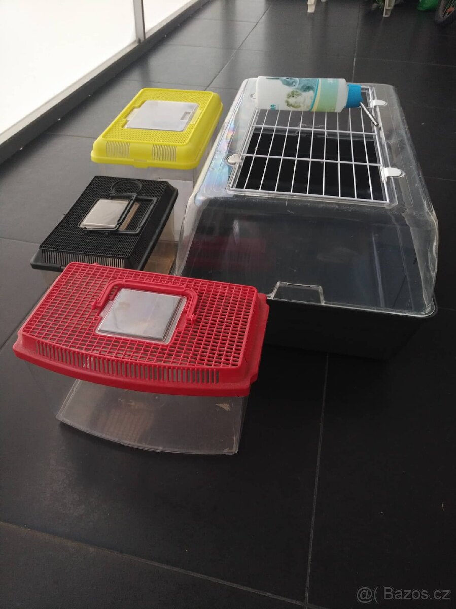 Chovatelské potřeby pro agamy a ježky