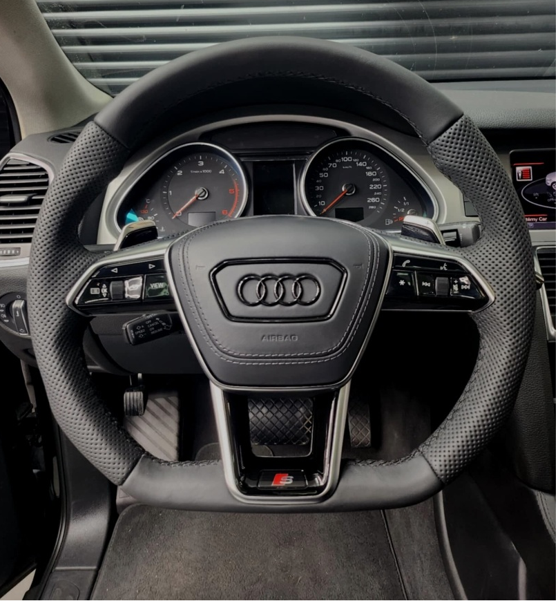 VOLANT AUDI ZREZANY S PADLAMI A AIRBAGOM