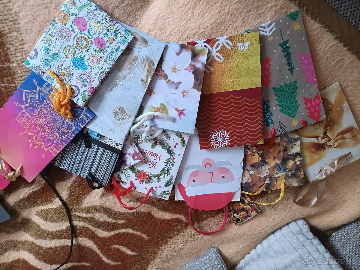 Malé dárkové tašky