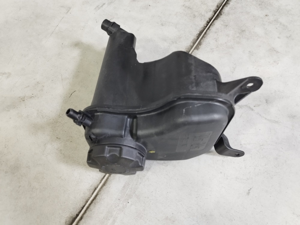 BMW - expazní nadrž / vyrovnávací nádoba