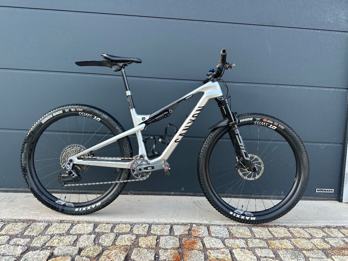 Canyon Lux Trail CF 9