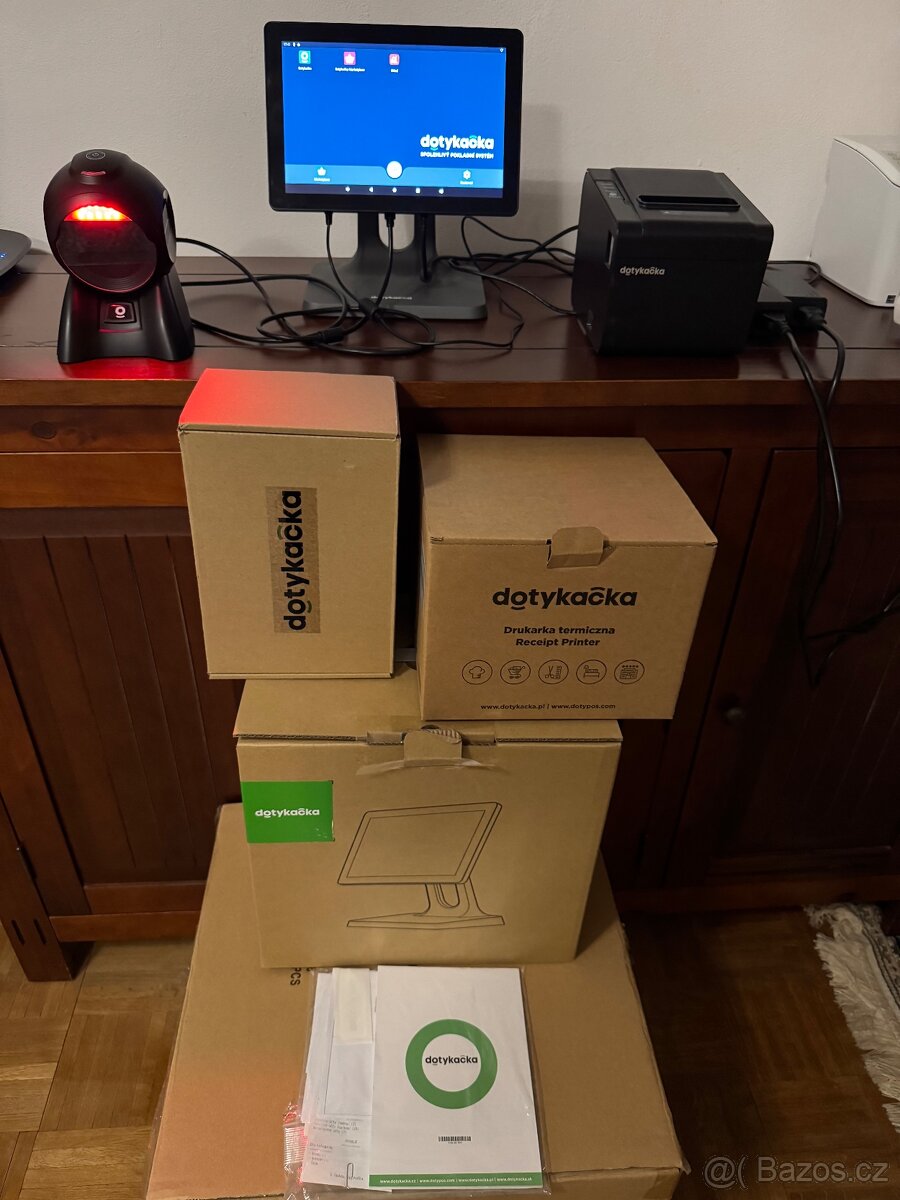 Dotykačka, čtečka 1D a 2D, tiskárna, stále v záruce