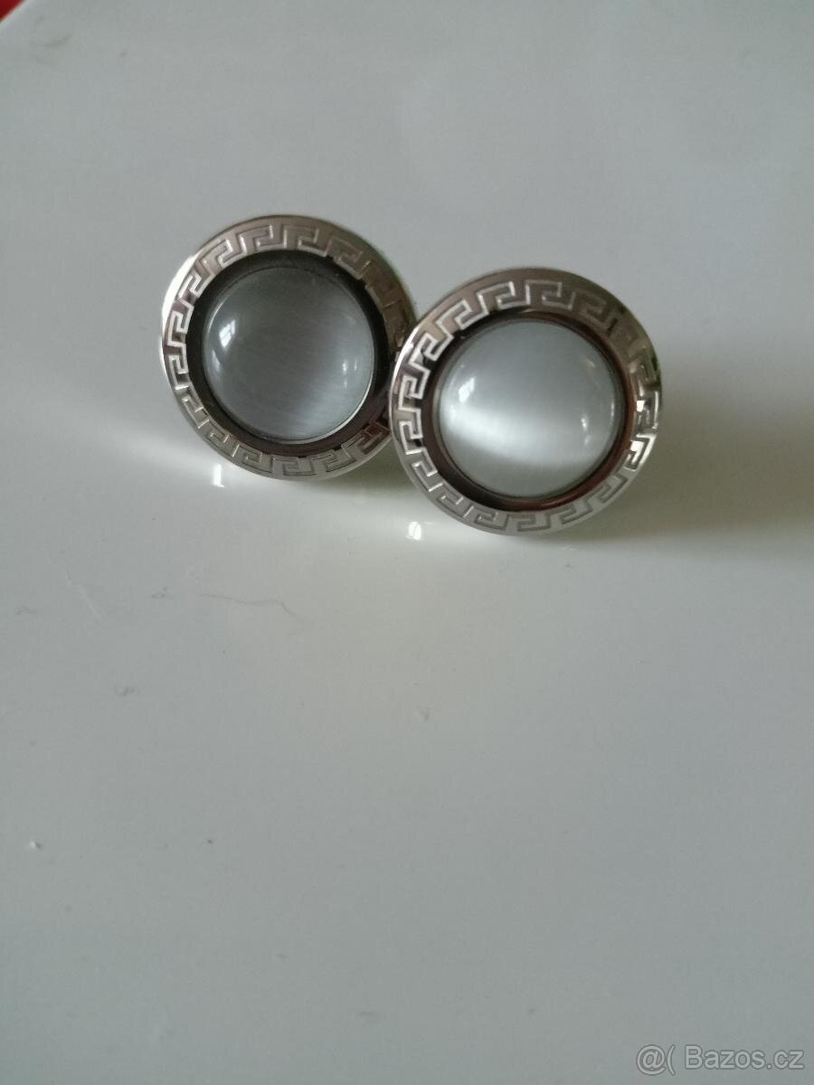 Náušnice z chirurgické oceli