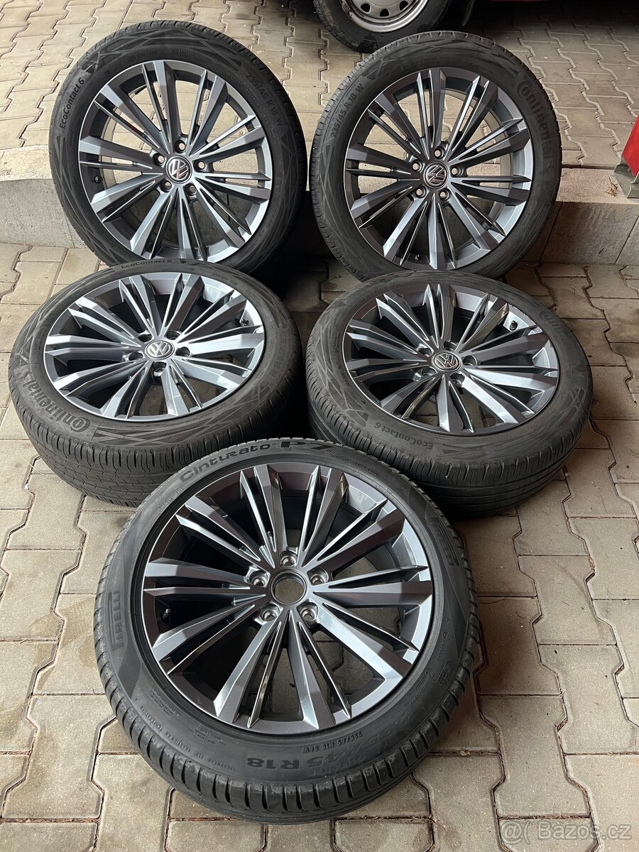 VW Passat B8 5x ALU letní kola 18" Liverpool 5 ks