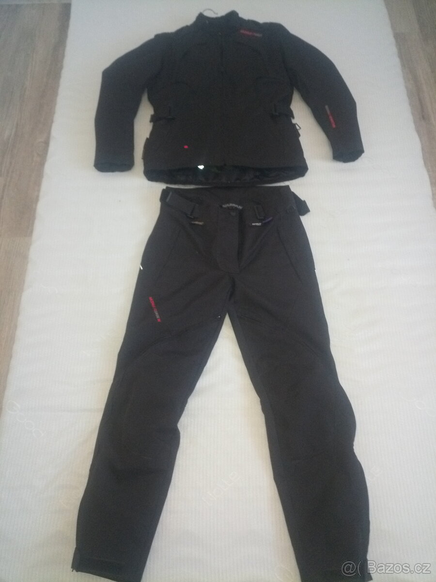 Dámské moto oblečení Nazran