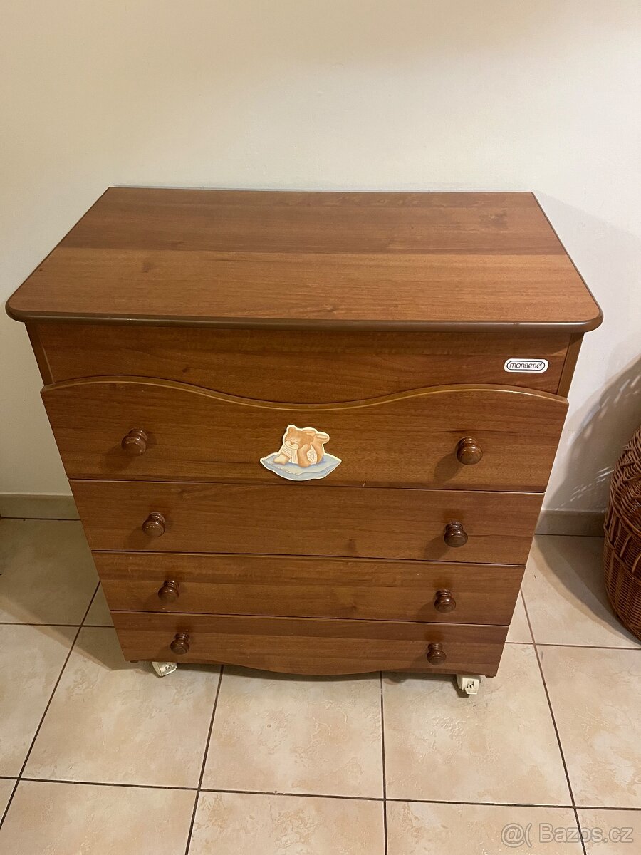 Přebalovací pult zn. Monbebe