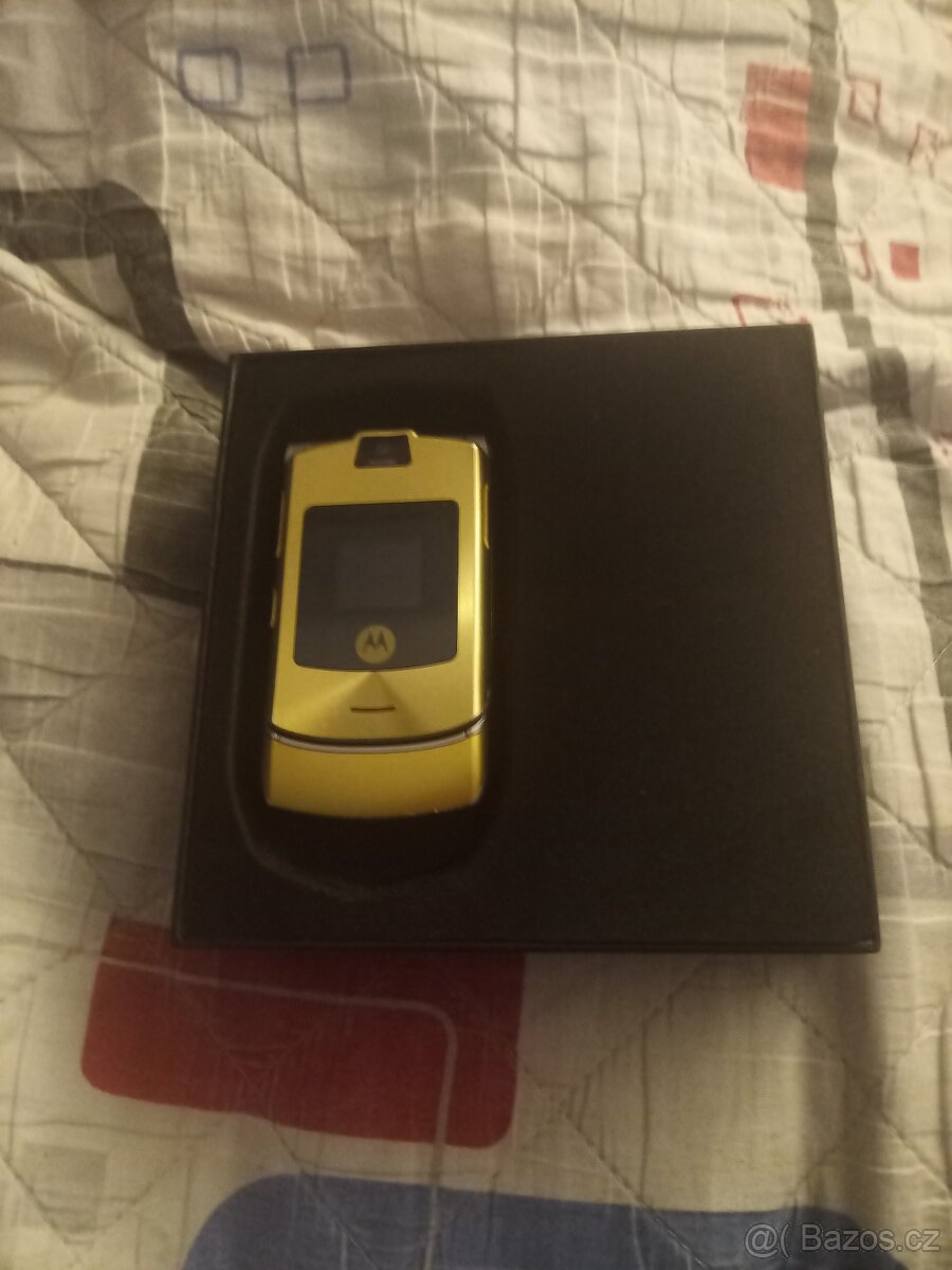 Motorola V3i limited edition
