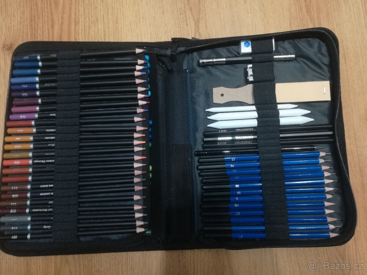 Penál s tužkami a pastelkami