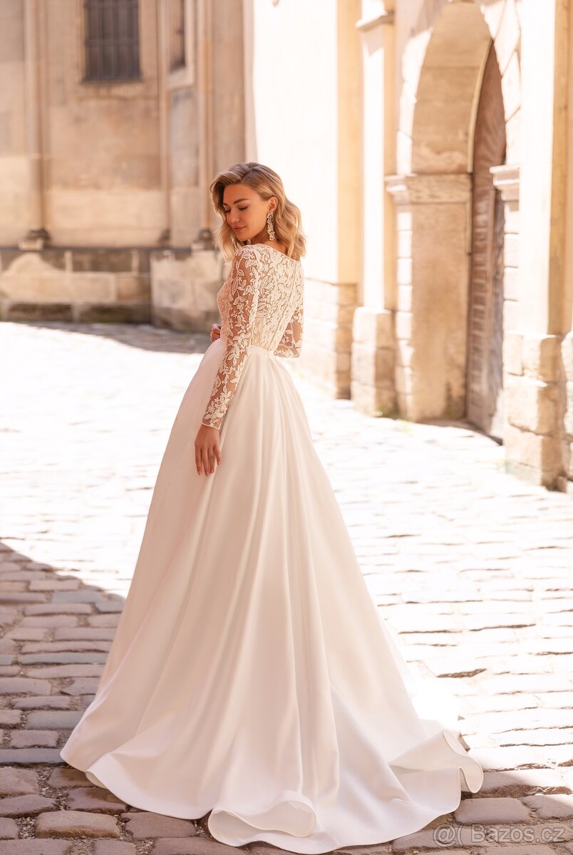 Luxusní nenošené svatební šaty, Neva, 34 EU (XS)