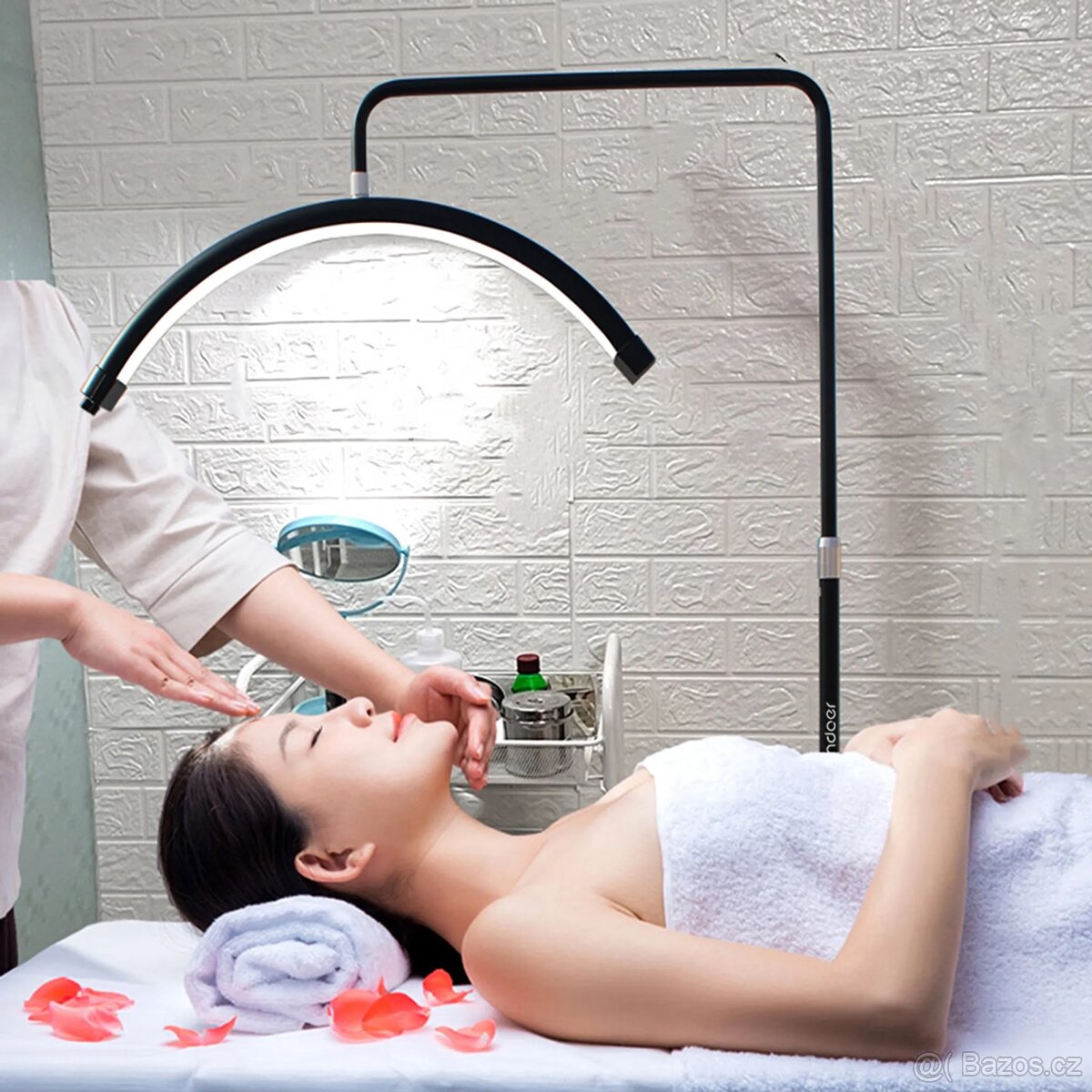 REZERVACELuxus kosmetická, terapeutická lampa
