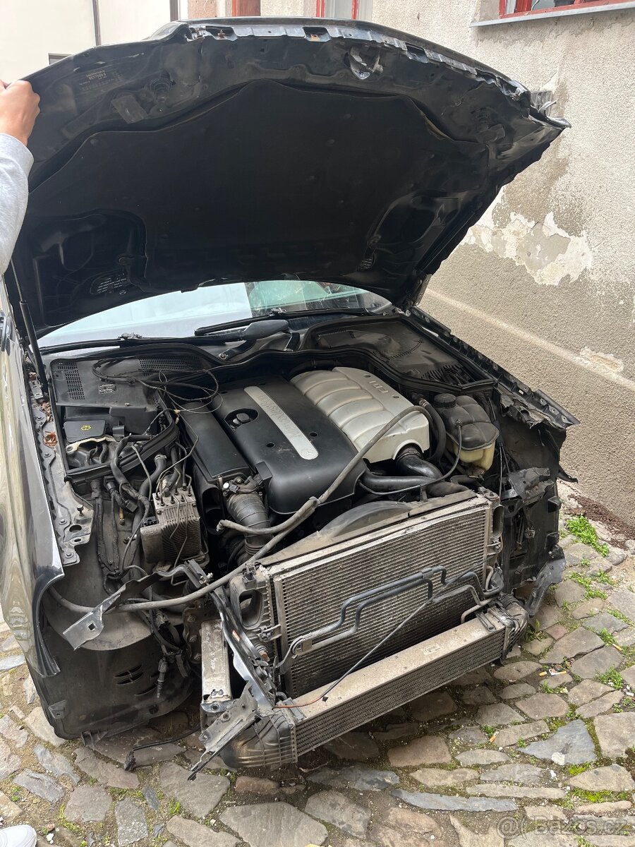 Mercedes e270 cdi (ND) NOVA CENA 35000Kč