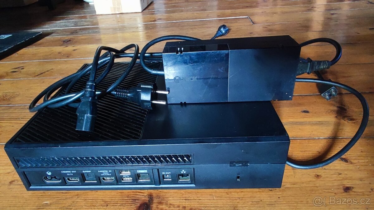 XBOX ONE 1TB