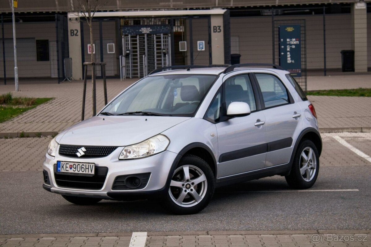 Suzuki SX4 1.5 GLX Urban Line