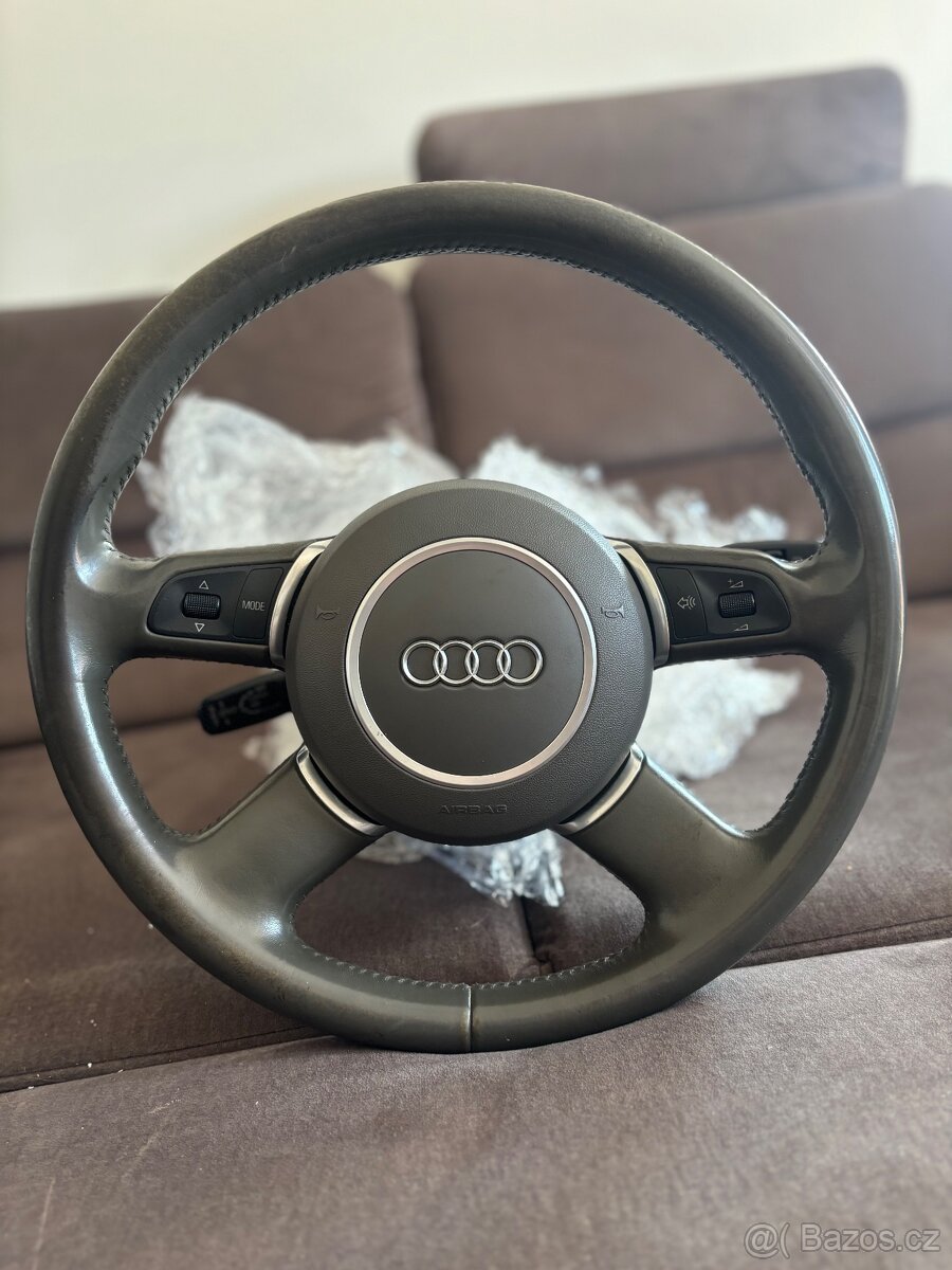 Kompletní volant Audi A8