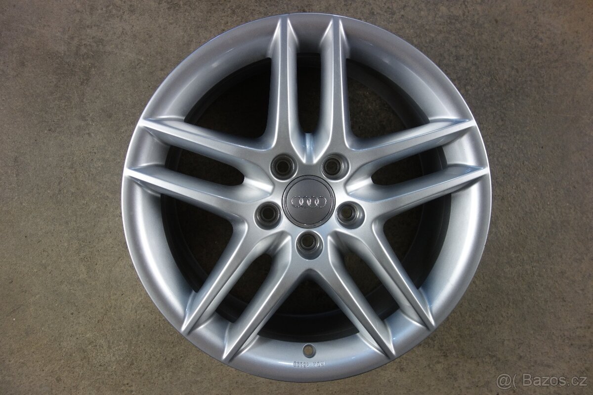 Audi A3 8P, alu kolo 17" 5x112 8P0071497 666, KBA 45900 1ks