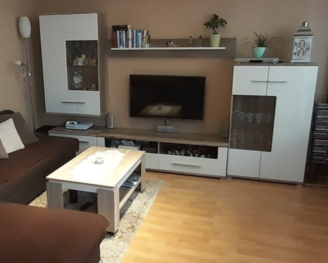Obývaci stěna + konferenční stolek