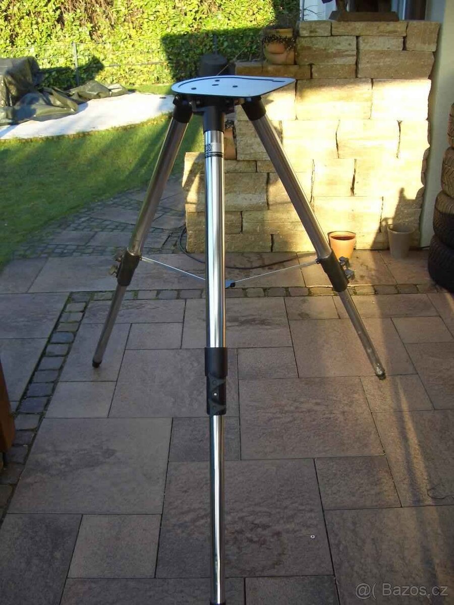 Dalekohled Meade LX 200 GPS UHTC 10“ Nejlepší stav s GPS-Aut