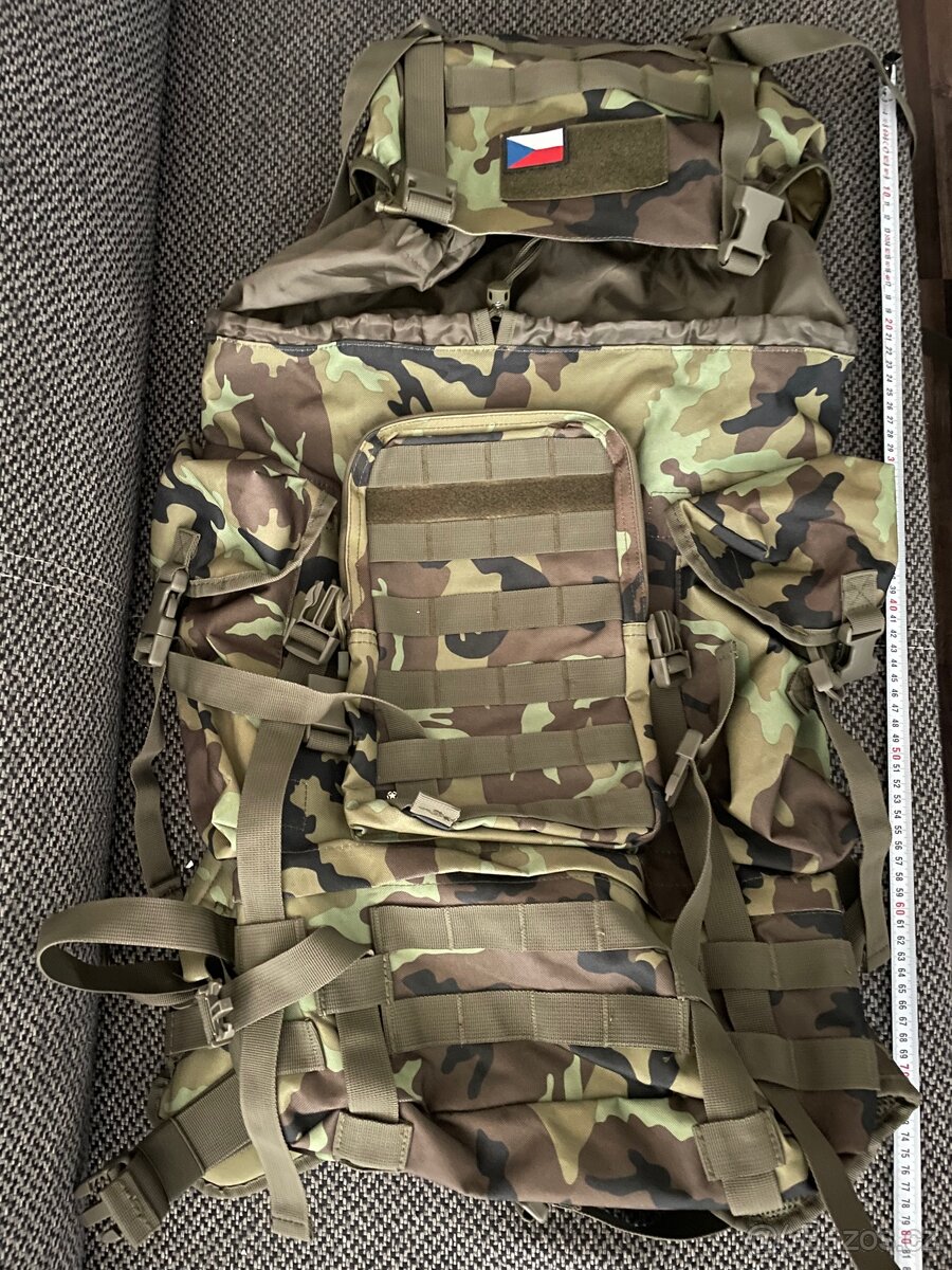 Batoh BW Combat MOLLE 65l vz.95