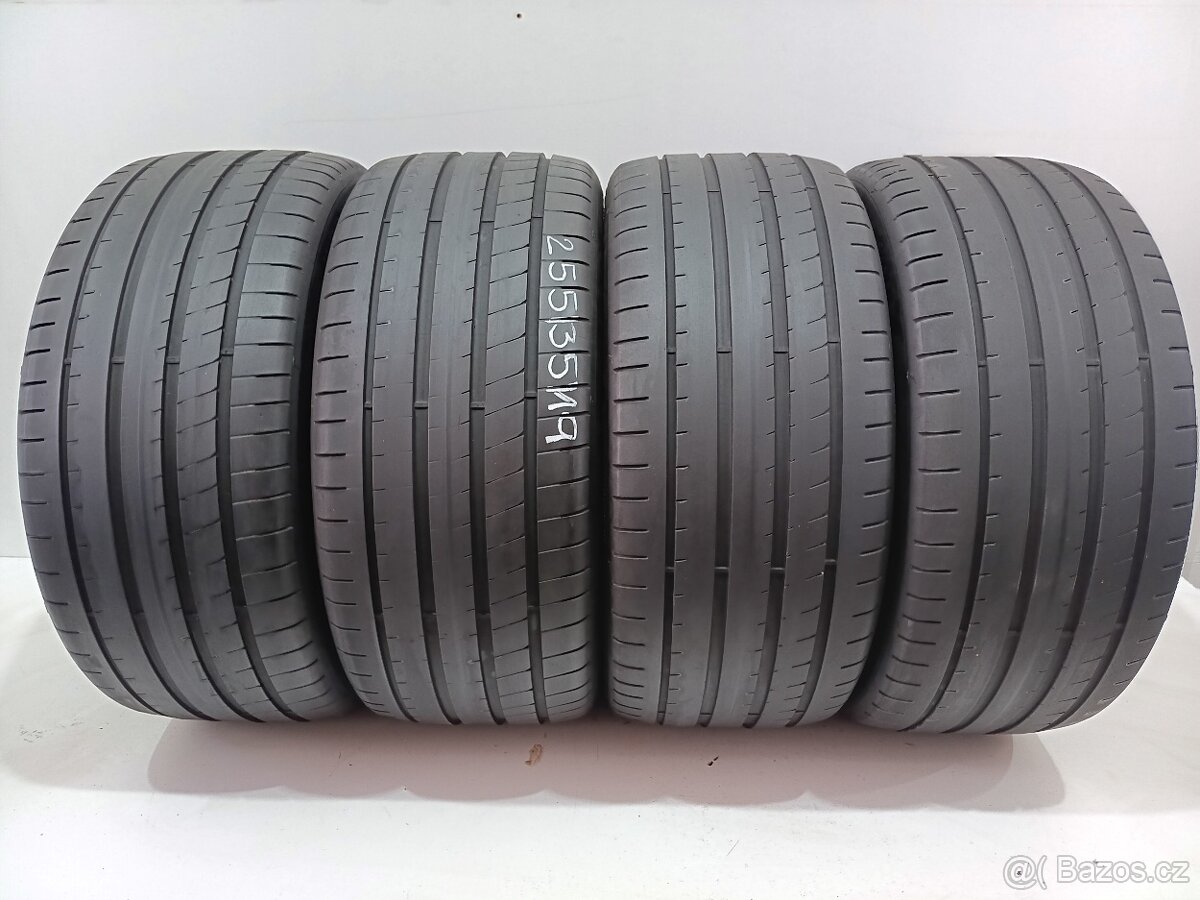 Letní pneu 255/35/19 GoodYear