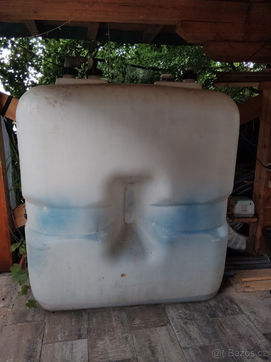 Nadrz od oleje 1600 litru