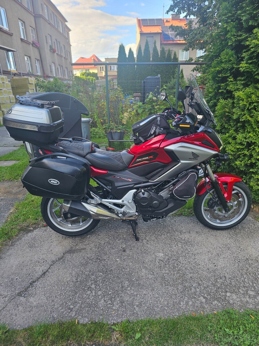 Honda nc 750