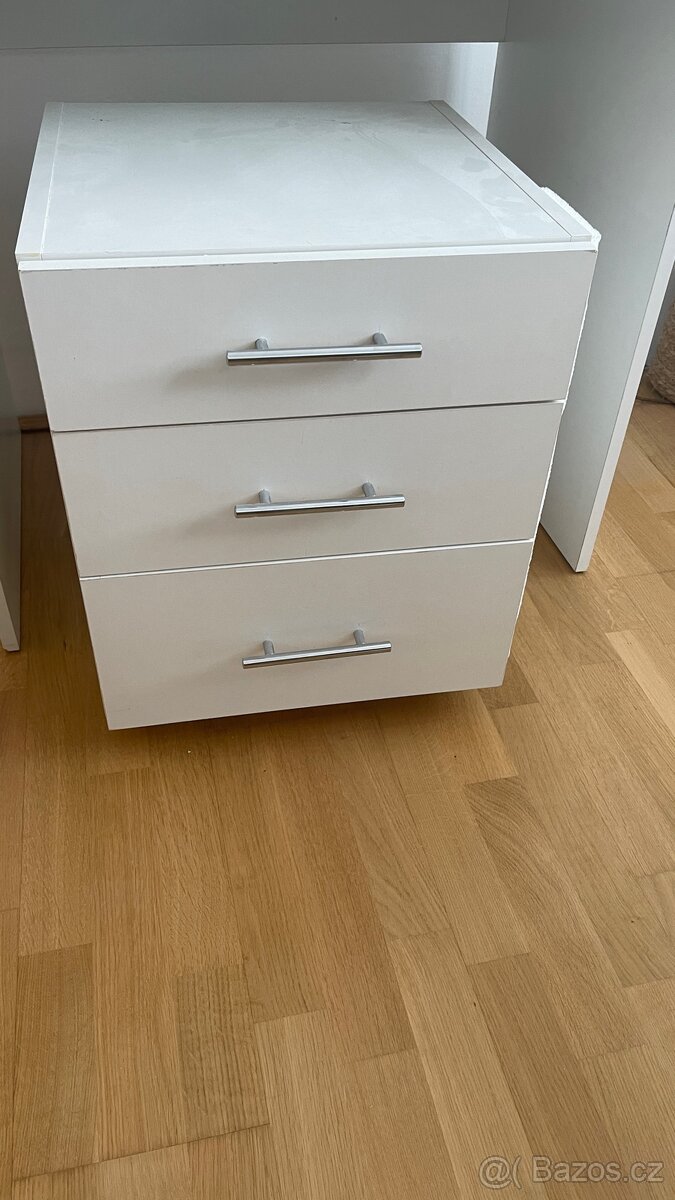Kancelářský zásuvný kontejner na kolečkách