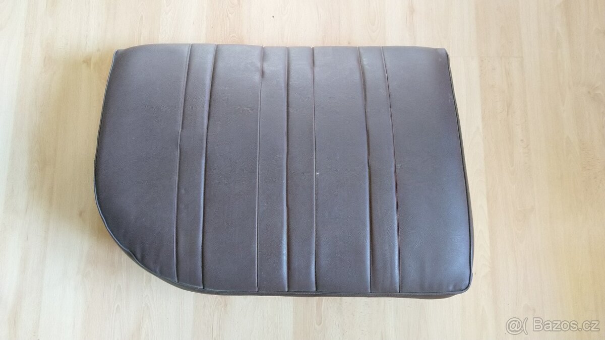 Zadní sedačka Škoda 1000MB