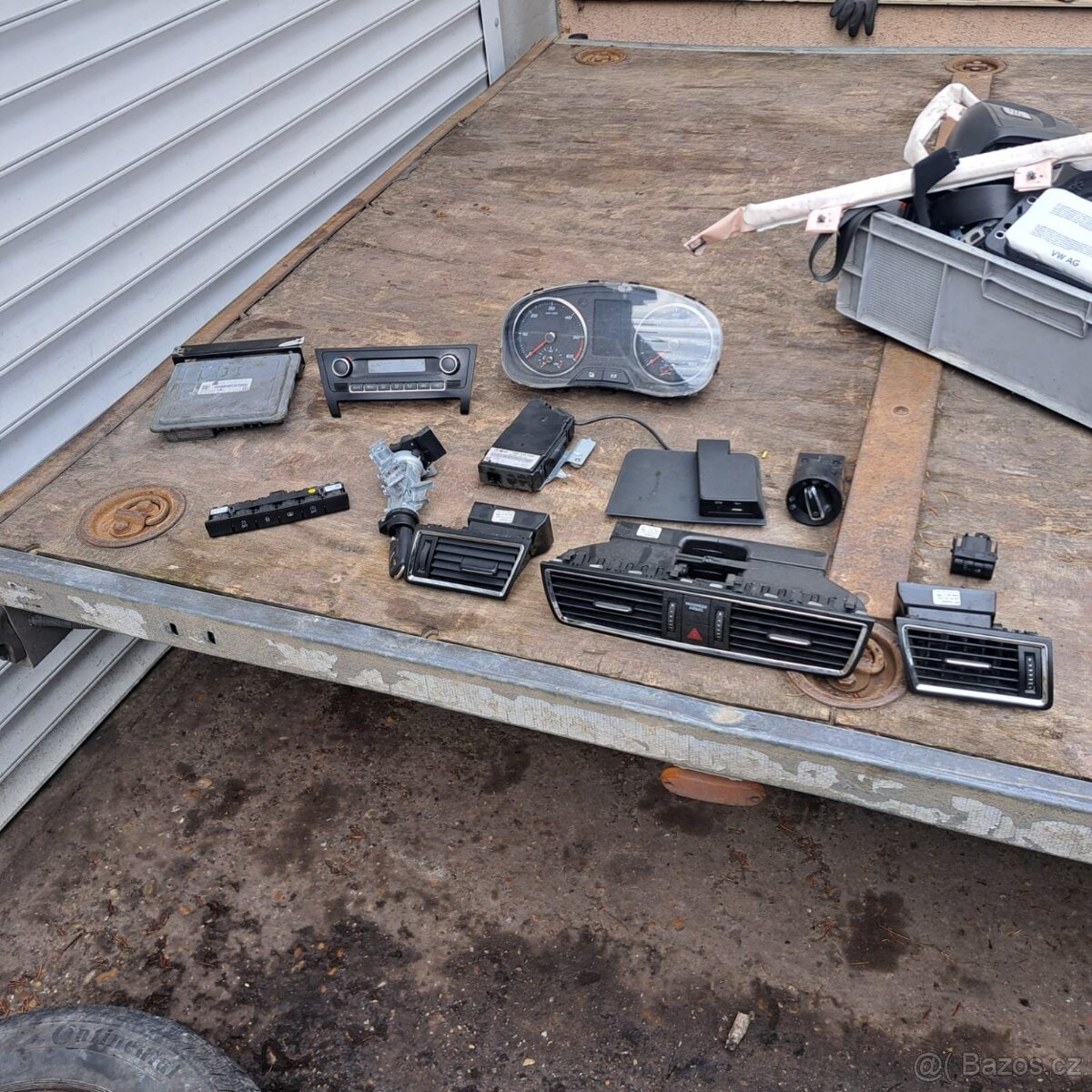 Náhradní díly seat toledo/ skoda rapid