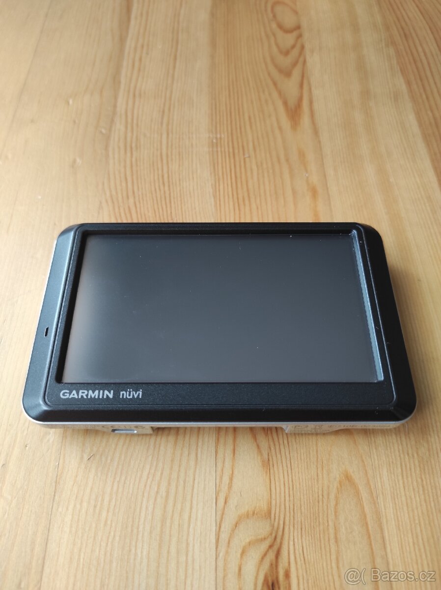 Navigace Garmin nuvi 7 - navigace do auta