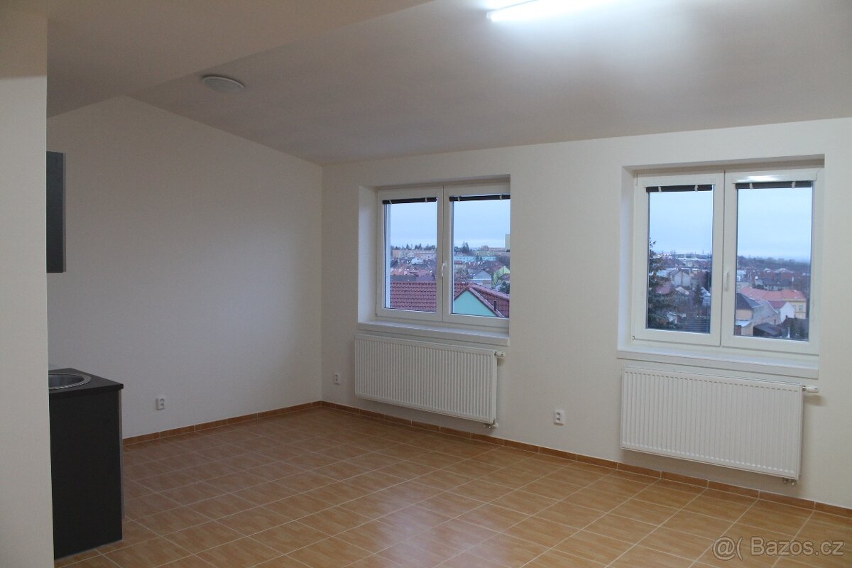 Pronájem útulného bytu 1+KK, 35 m², Brno – Vyníční