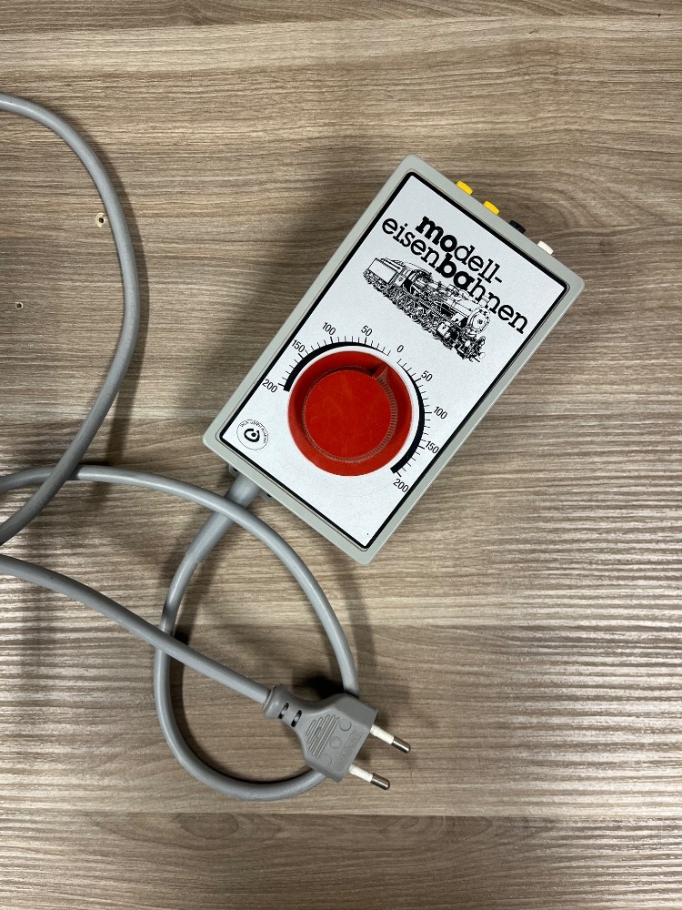 TRAFO PRO VLAČKY, AUTODRÁHU