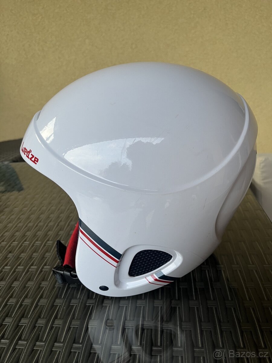 Lyžařská helma dětská 48-52 cm