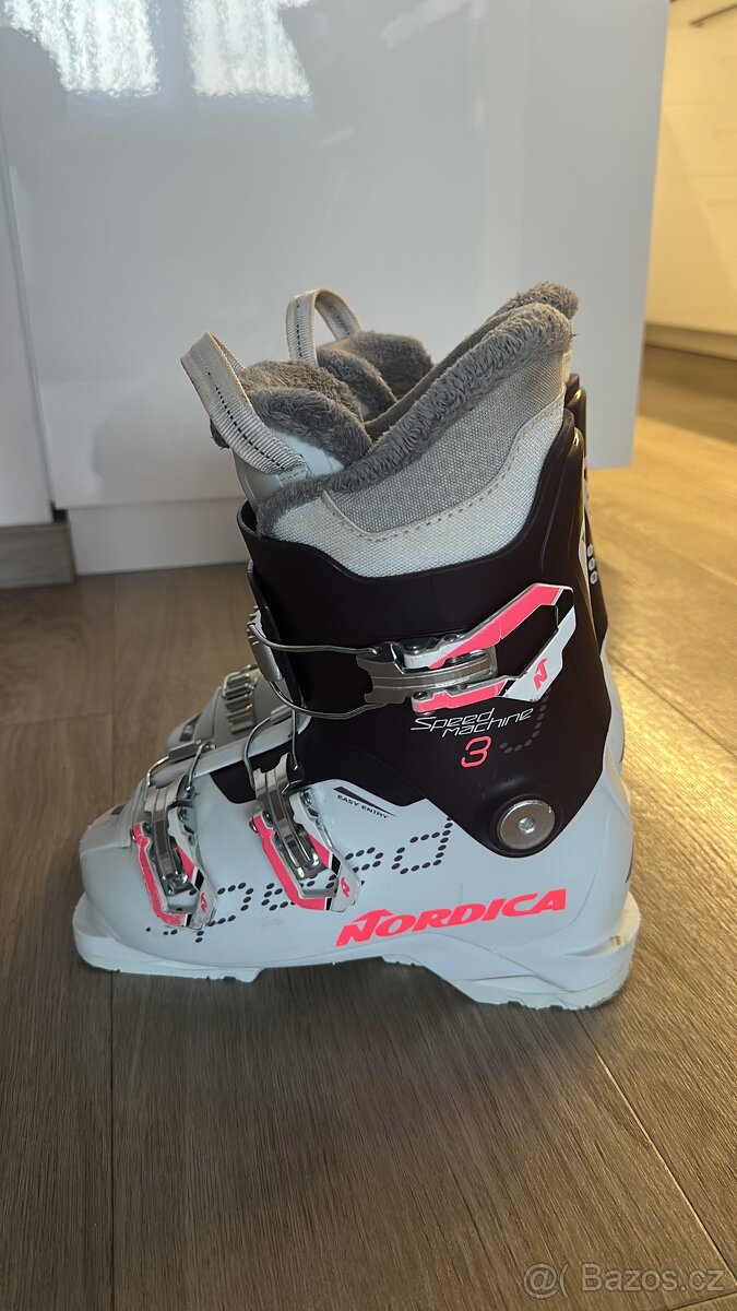 Lyžařské boty Nordica 22
