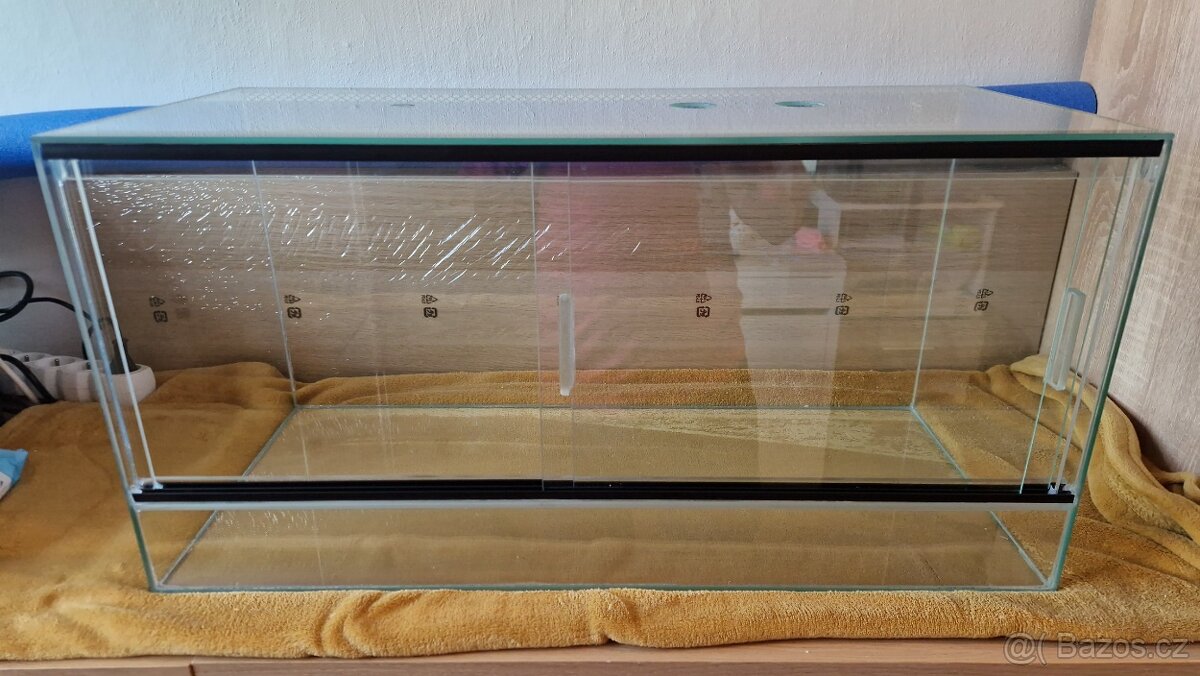 Terarium 70x35x31 Akvamex